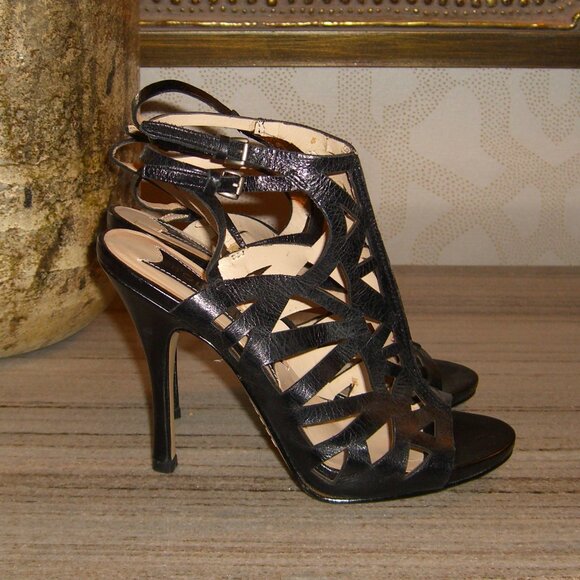 BOUTIQUE 9 BLACK LEATHER CUTOUT HEELS SANDALS SHOES 7M - Picture 1 of 5